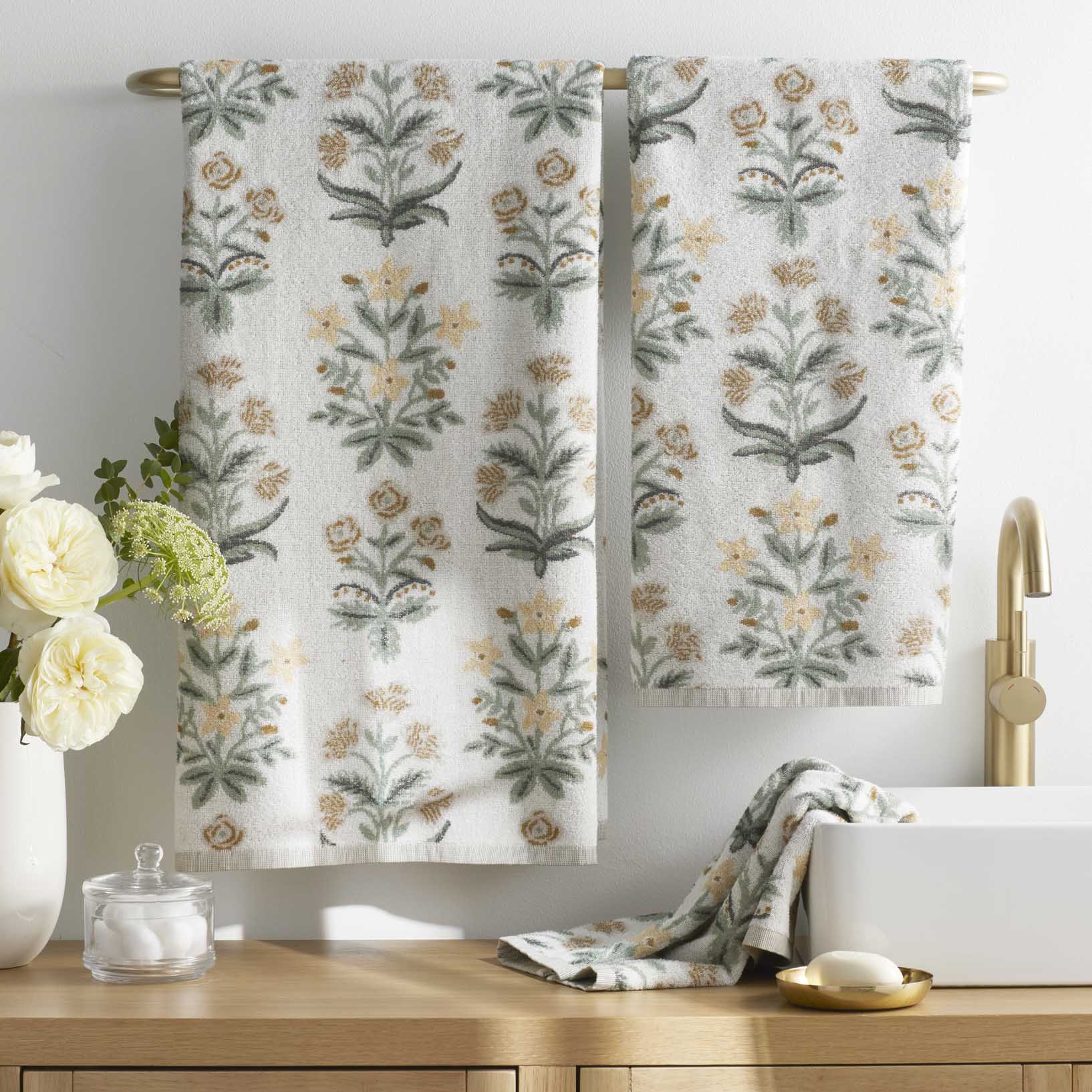 Jacquard Bath Towel - Mughal