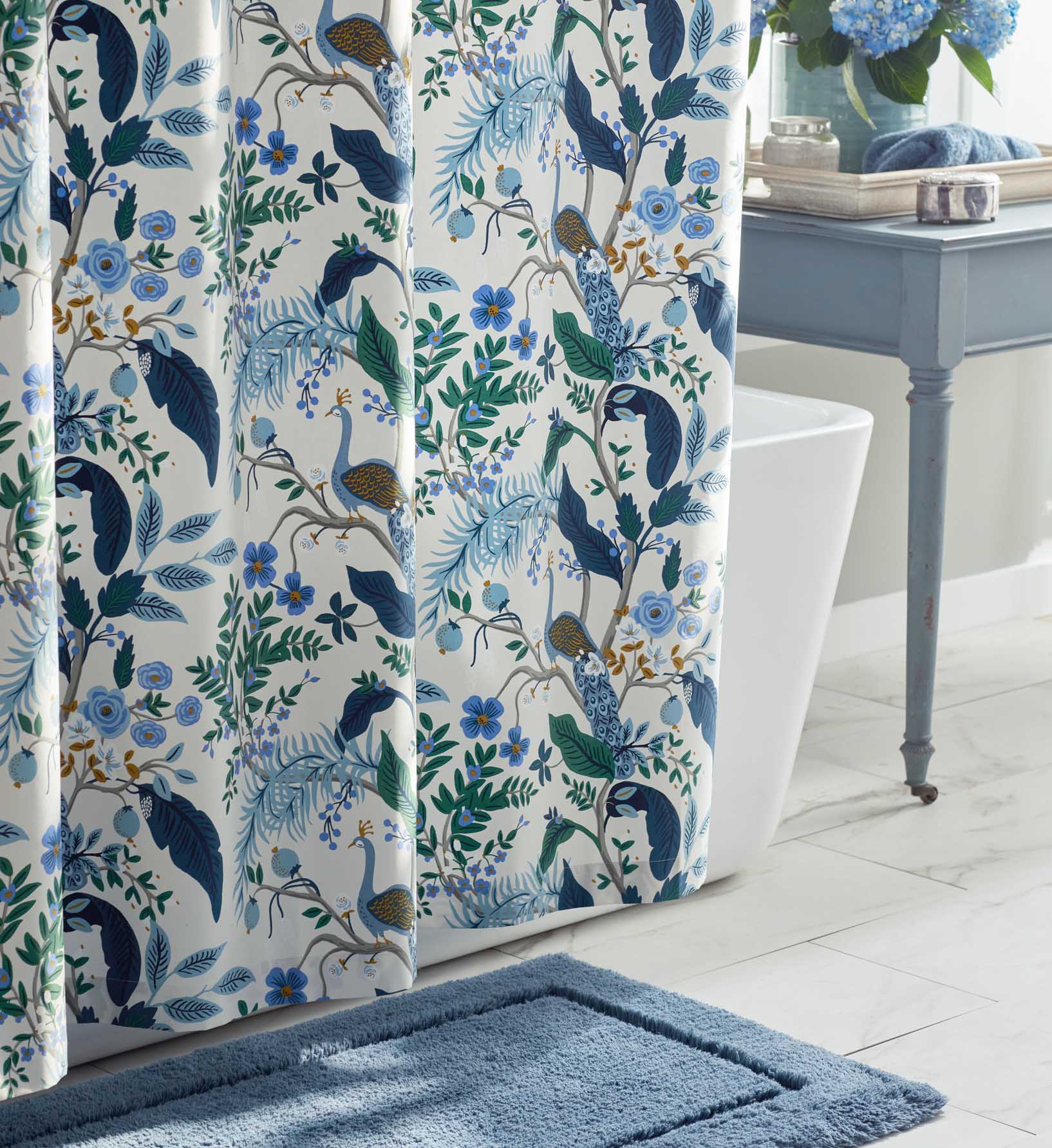 Sateen Shower Curtain - Peacock Ivory