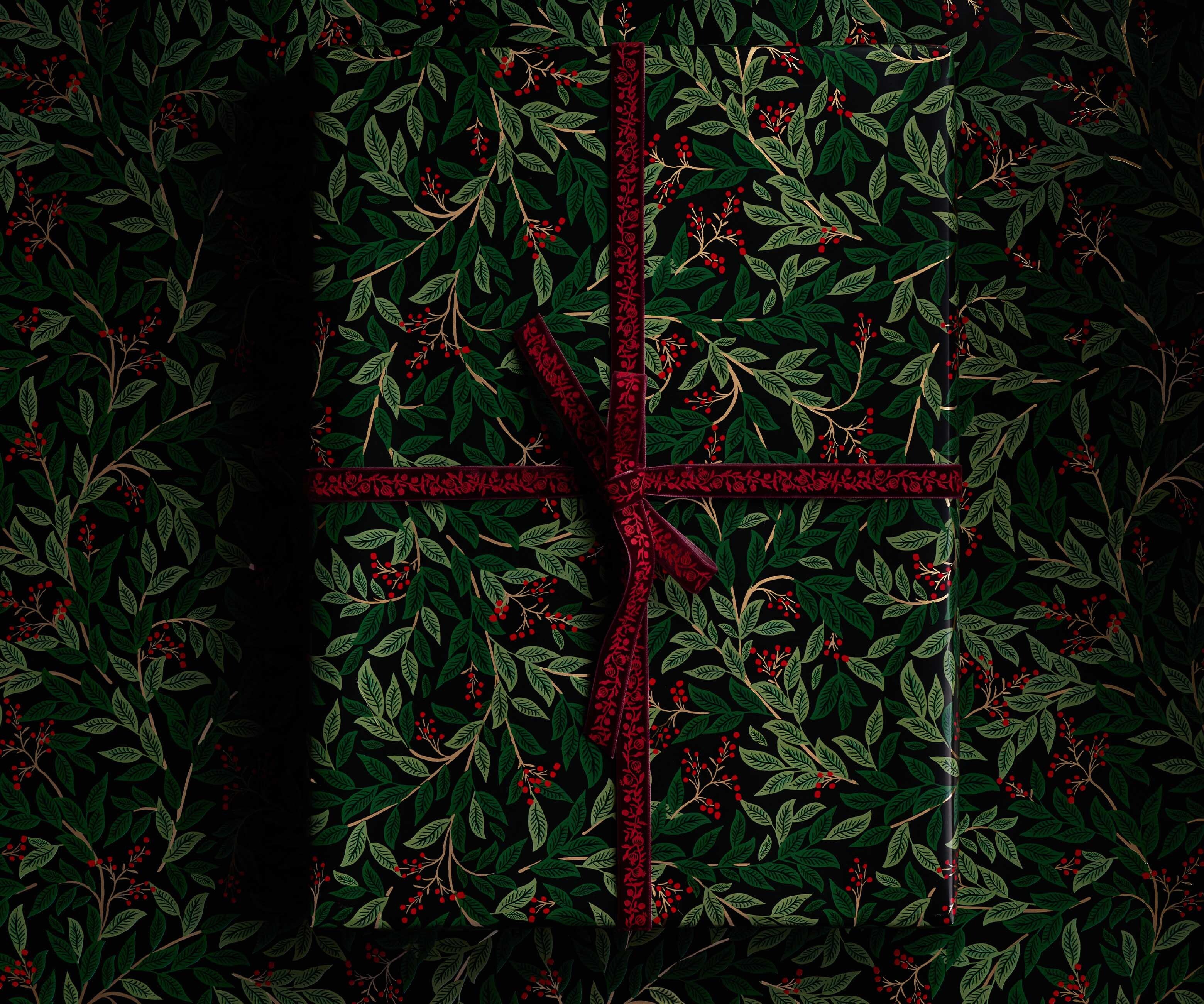 Holiday Wrapping Roll - Willowberry