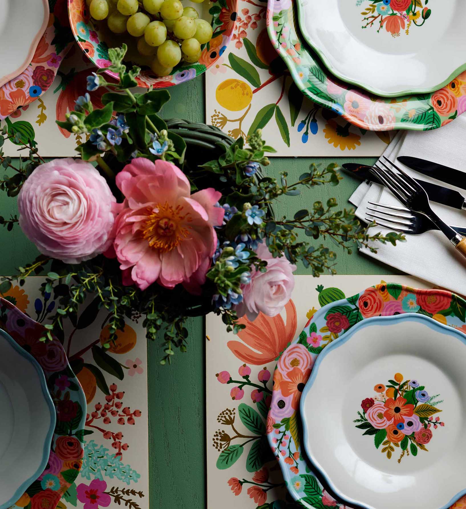 Melamine Assorted Dinner Plates - Garden Party