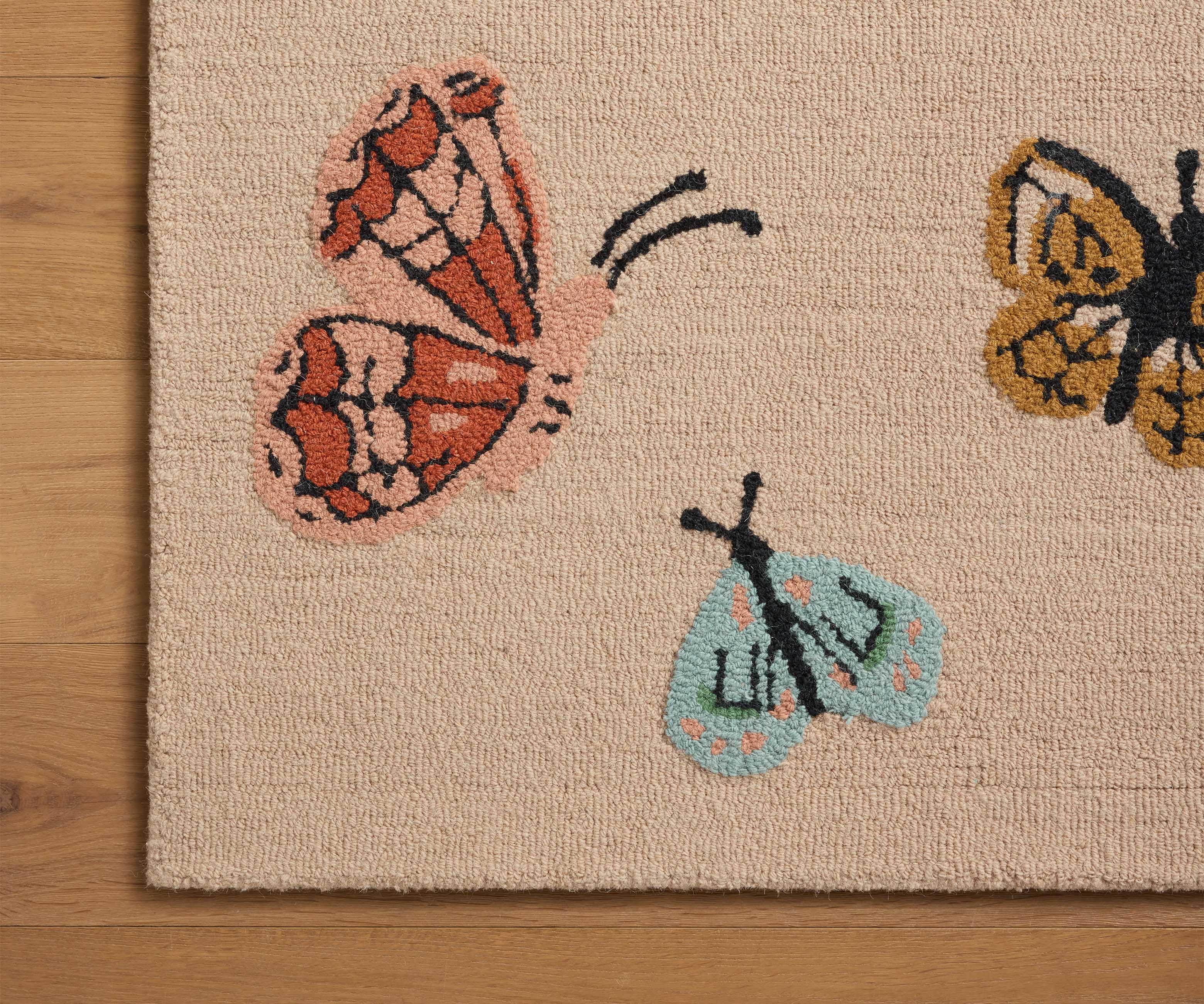 Highgrove Butterfly House Wool Hooked Rug - Blush