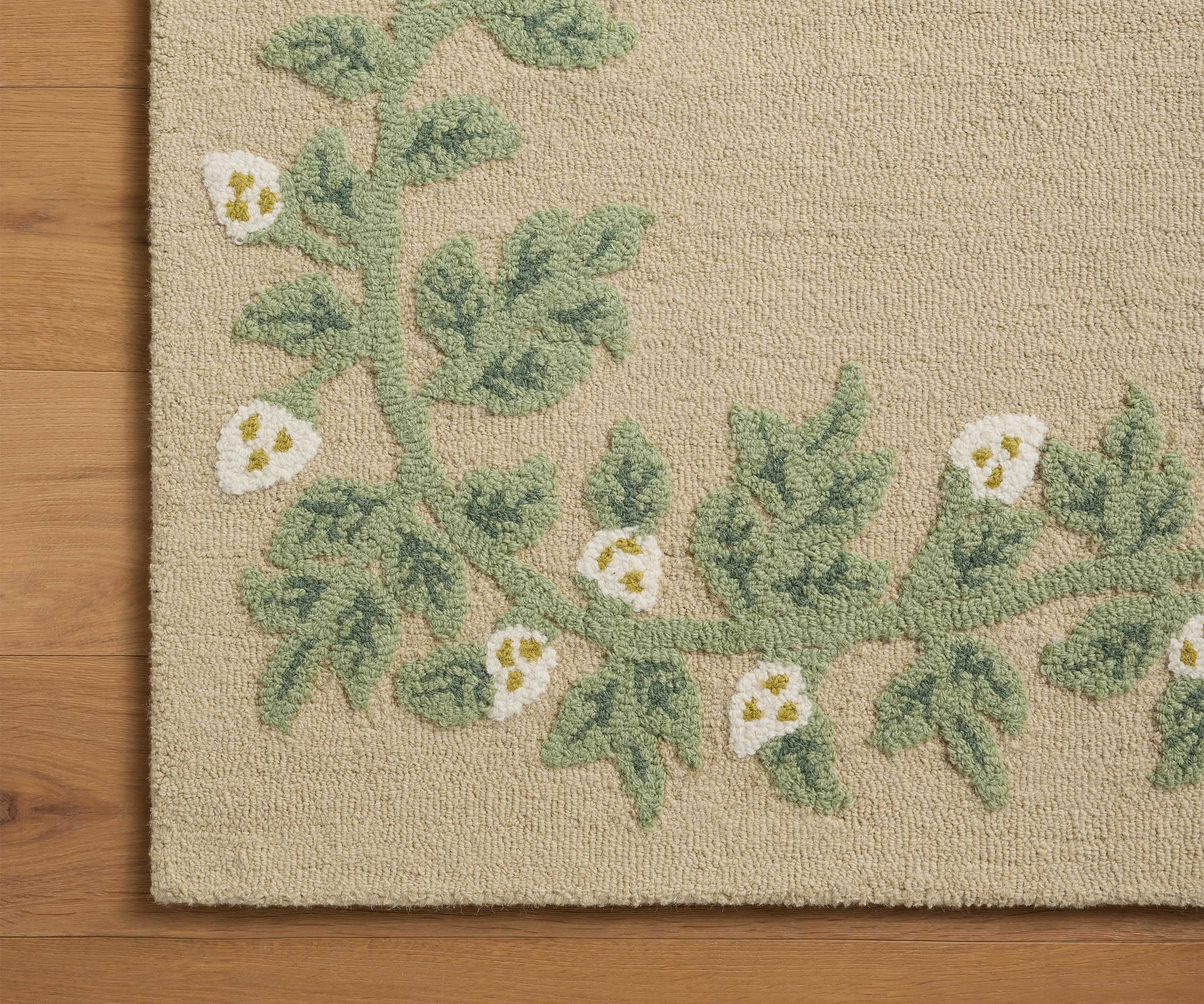 Highgrove Climbing Vines Wool Hooked Rug - Cream