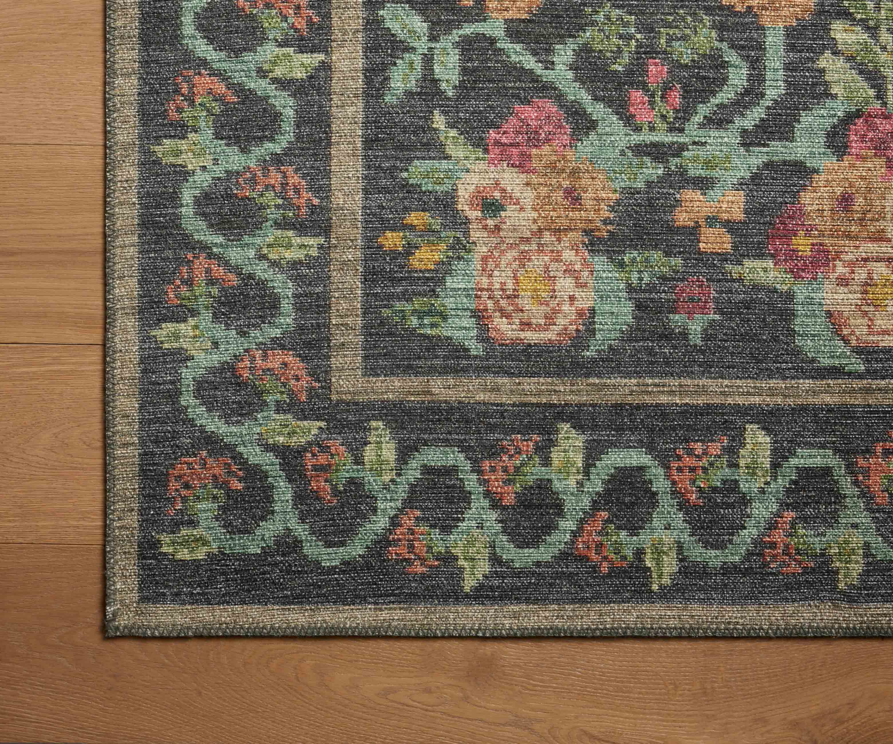  | rug221-03.jpg